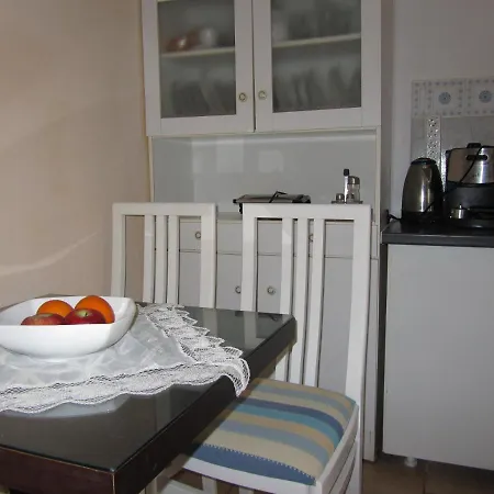 Vanilla House * باليوكاستريتسا